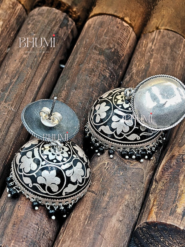Black Jhumka
