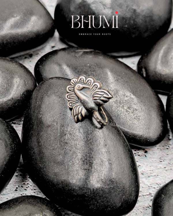 Peacock Nose Pins